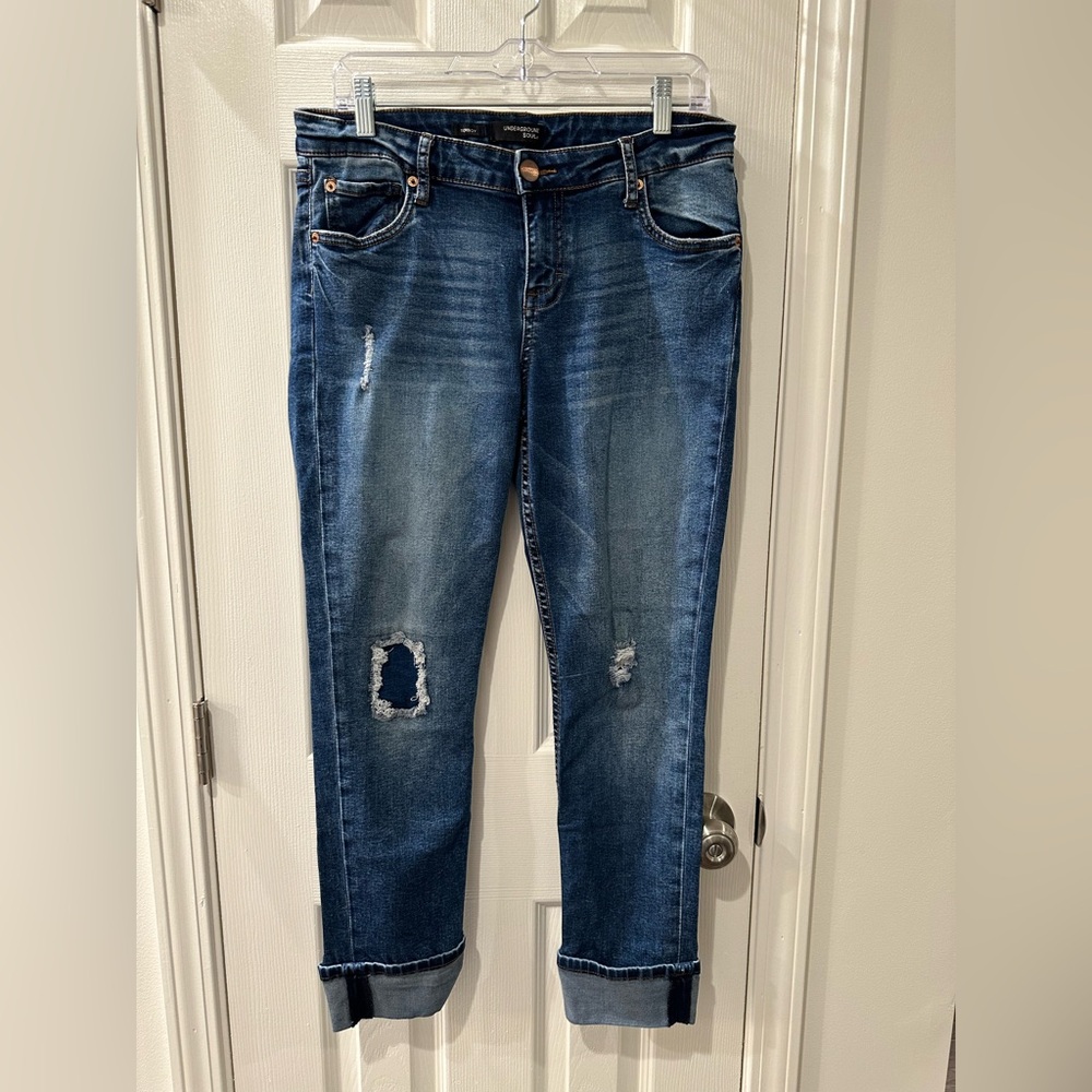 Women's Distressed Ankle Jeans in Blue
